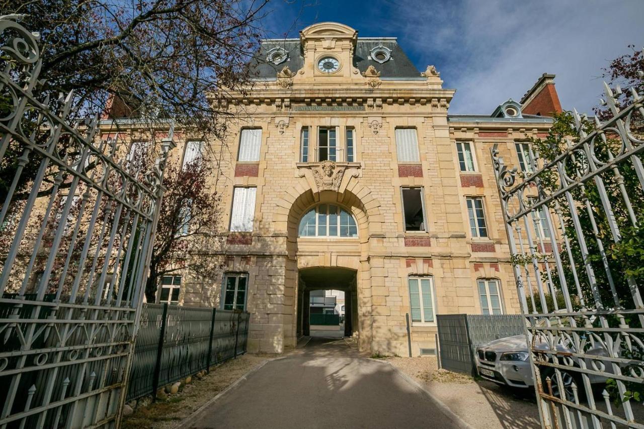 Le Corbeau Et Le Homard, Un Vrai Havre De Paix Lägenhet Dijon Exteriör bild
